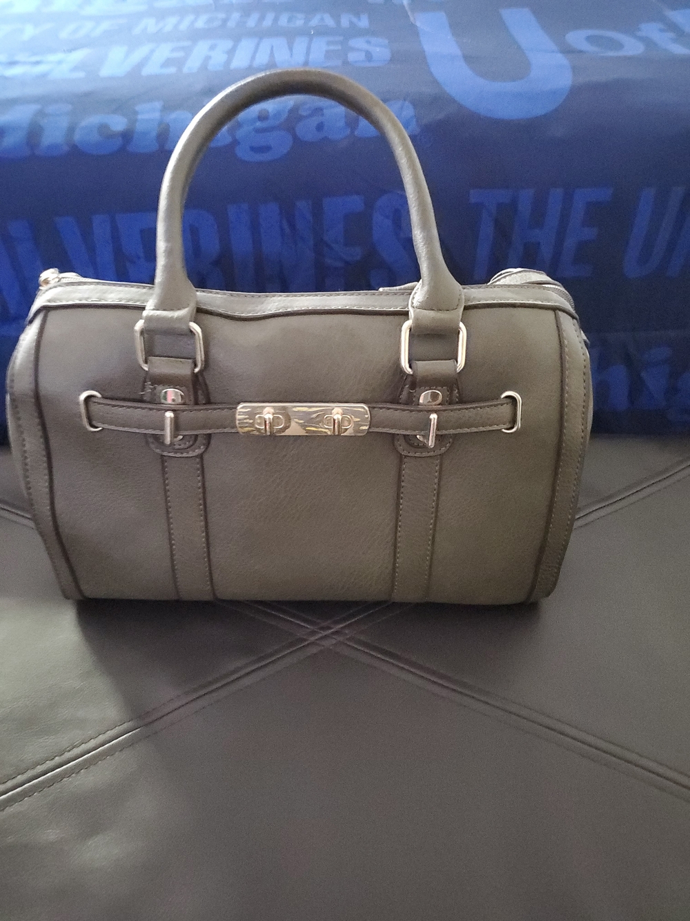 Satchel Handbag in Olive Green - Classic Structured Carry